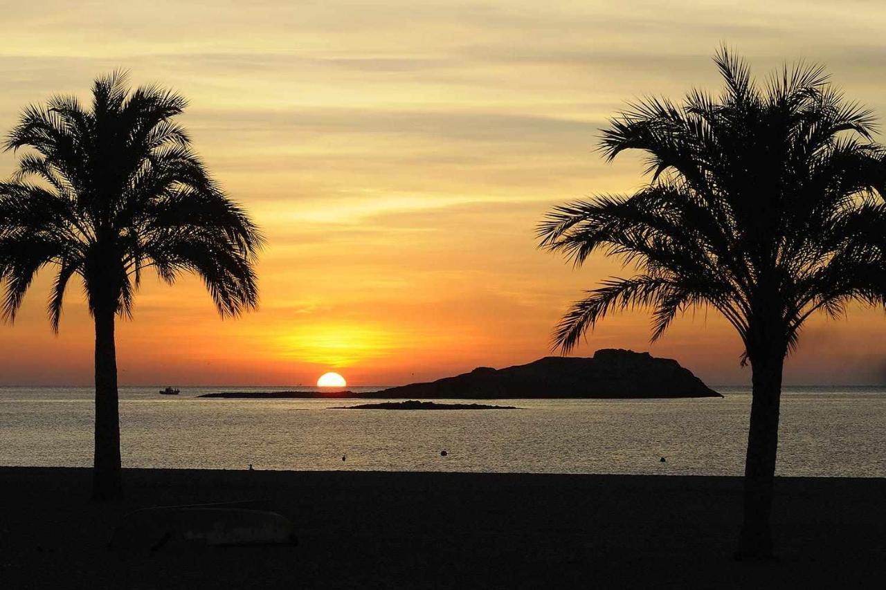 Las Marinicas Primera Linea De La Playa Carboneras Esterno foto